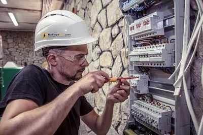 Elektryk24h.com - Wojciech Leszczyński - Elektryk Bydgoszcz